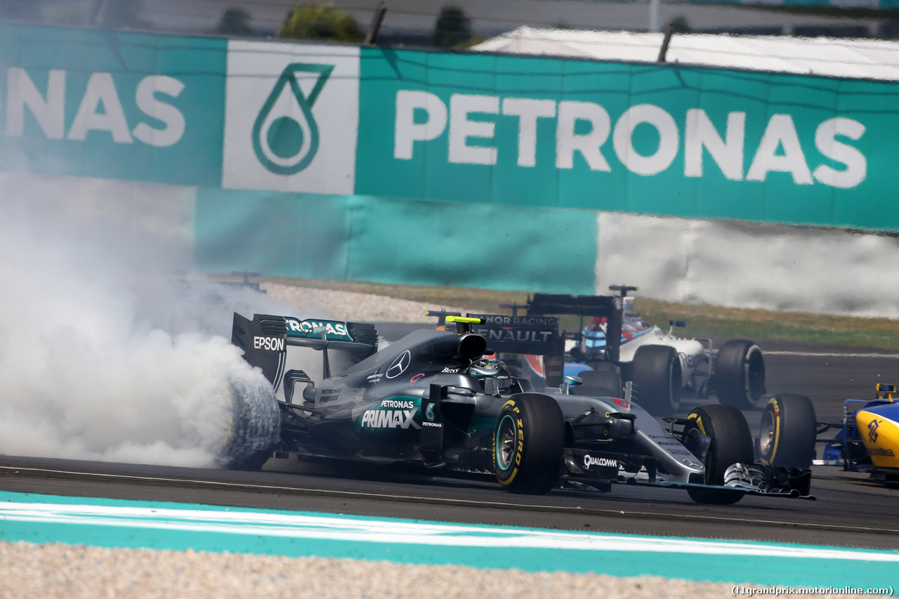 GP MALESIA, 02.10.2016 - Gara, Nico Rosberg (GER) Mercedes AMG F1 W07 Hybrid spins