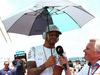 GP MALESIA, 02.10.2016 - Lewis Hamilton (GBR) Mercedes AMG F1 W07 Hybrid e Johnny Herbert (GBR),