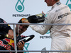 GP MALESIA, 02.10.2016 - Gara, Daniel Ricciardo (AUS) Red Bull Racing RB12 vincitore e terzo Nico Rosberg (GER) Mercedes AMG F1 W07 Hybrid