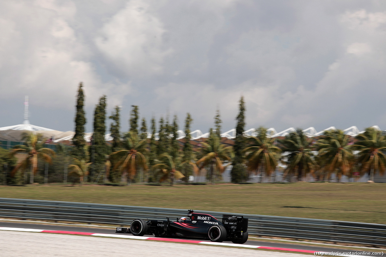 GP MALESIA, 30.09.2016 - Prove Libere 2, Fernando Alonso (ESP) McLaren Honda MP4-31