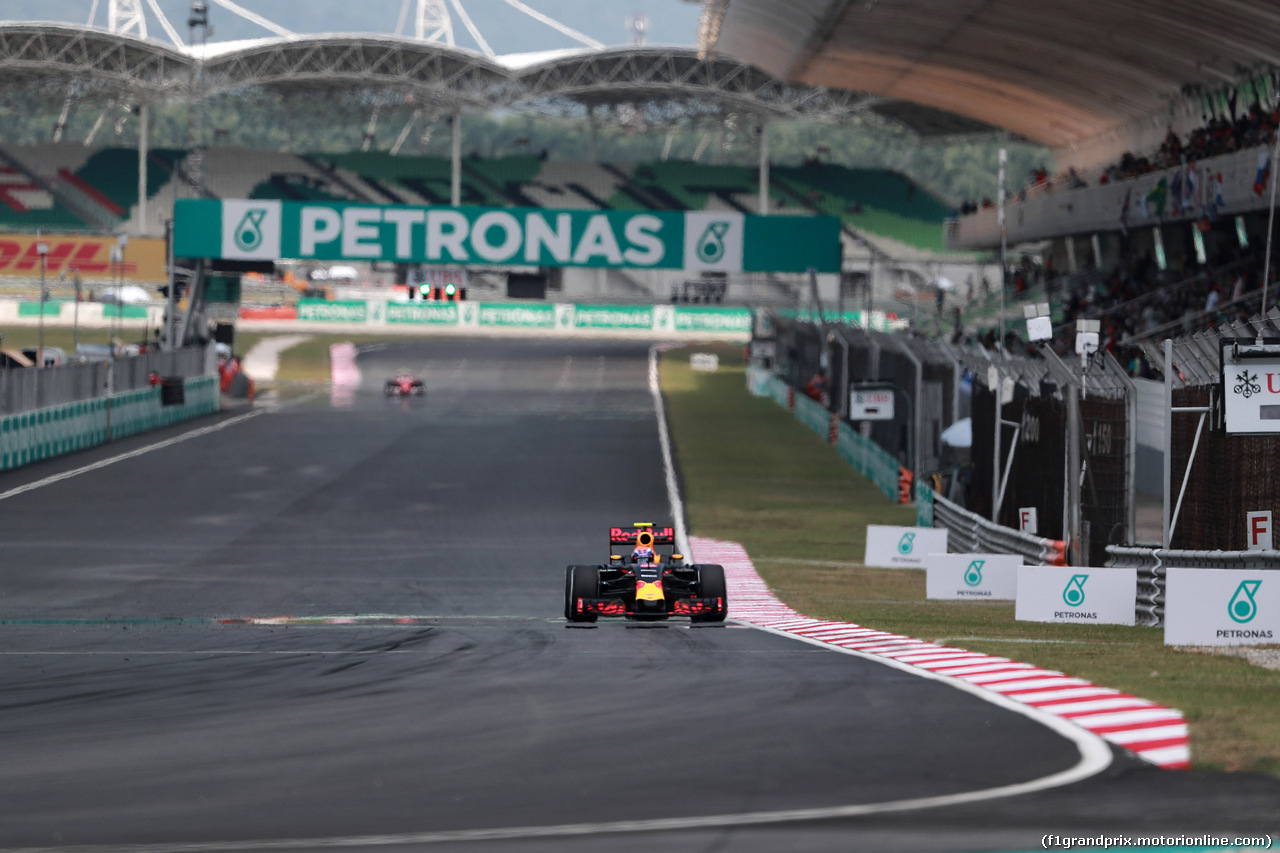 GP MALESIA, 30.09.2016 - Prove Libere 2, Max Verstappen (NED) Red Bull Racing RB12