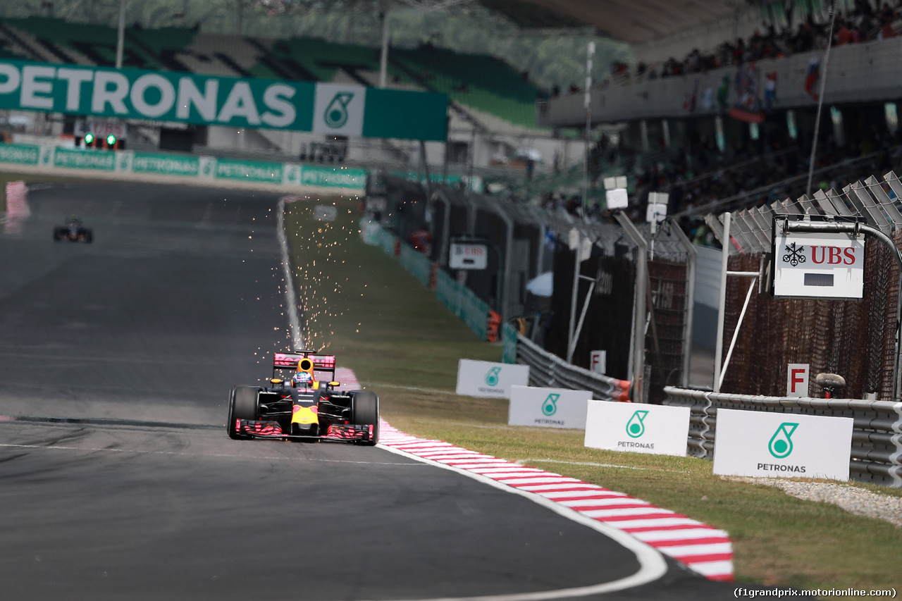 GP MALESIA, 30.09.2016 - Prove Libere 2, Daniel Ricciardo (AUS) Red Bull Racing RB12