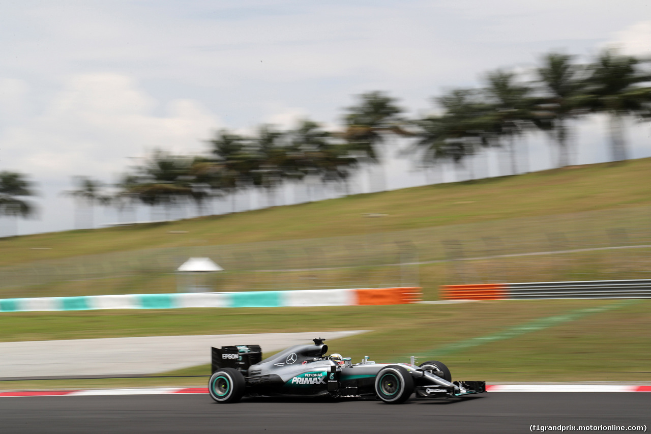 GP MALESIA, 01.10.2016 - Prove Libere 3, Lewis Hamilton (GBR) Mercedes AMG F1 W07 Hybrid