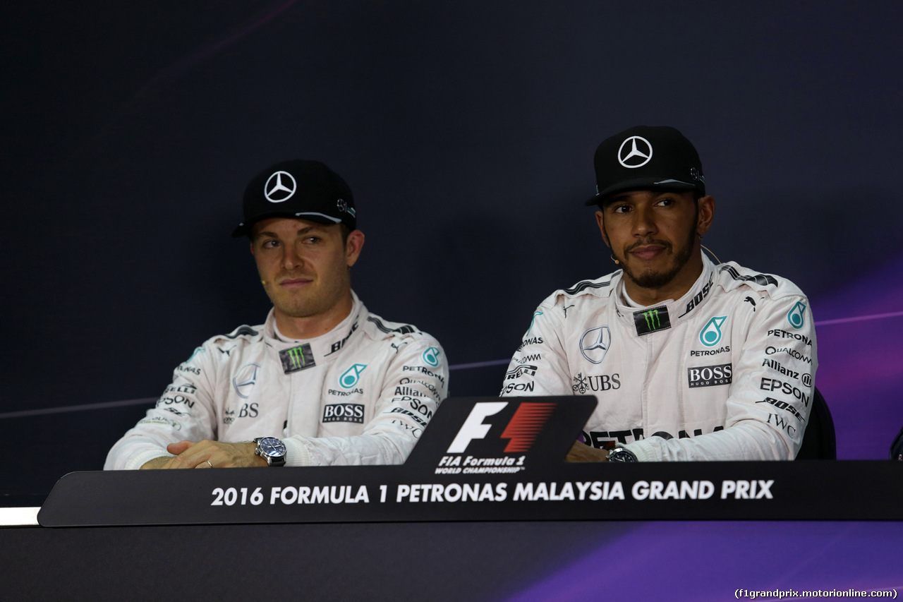 GP MALESIA, 01.10.2016 - Qualifiche, Conferenza Stampa, Nico Rosberg (GER) Mercedes AMG F1 W07 Hybrid e Lewis Hamilton (GBR) Mercedes AMG F1 W07 Hybrid