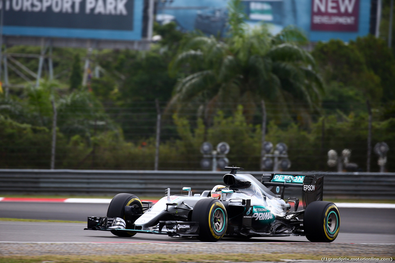 GP MALESIA, 01.10.2016 - Qualifiche, Lewis Hamilton (GBR) Mercedes AMG F1 W07 Hybrid