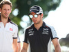 GP MALESIA, 30.09.2016 - Romain Grosjean (FRA) Haas F1 Team VF-16 e Sergio Perez (MEX) Sahara Force India F1 VJM09
