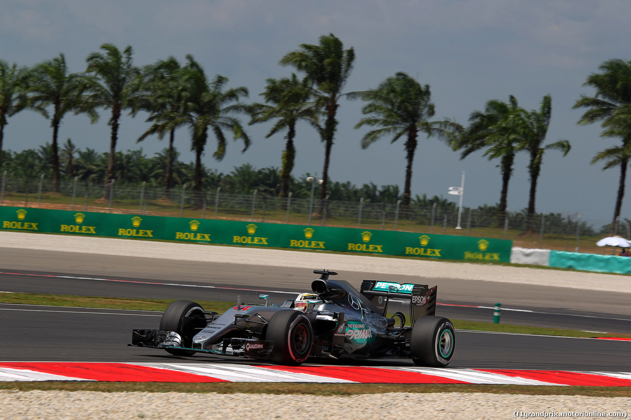 GP MALESIA, 30.09.2016 - Prove Libere 1, Lewis Hamilton (GBR) Mercedes AMG F1 W07 Hybrid