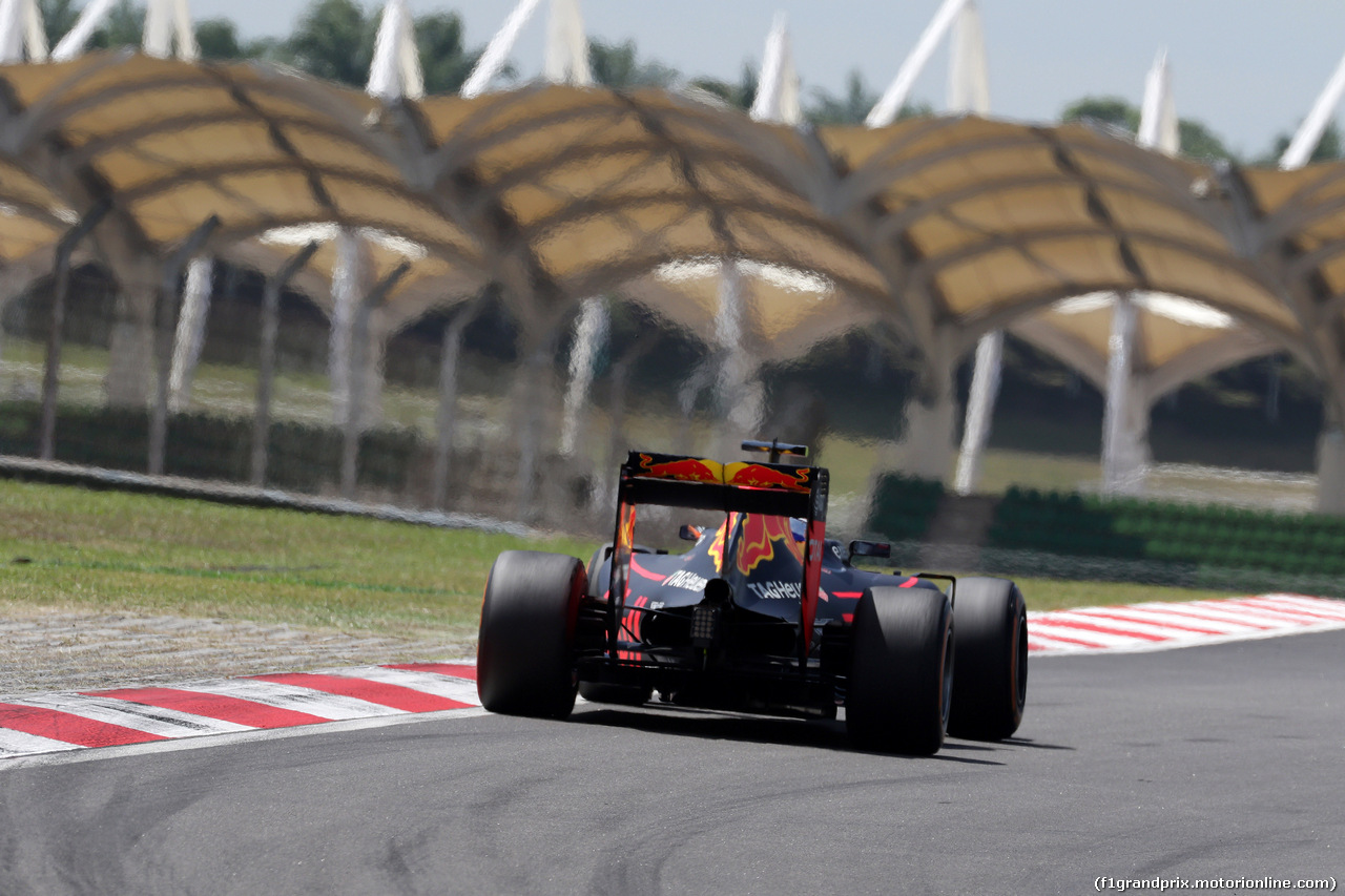 GP MALESIA, 30.09.2016 - Prove Libere 1, Max Verstappen (NED) Red Bull Racing RB12