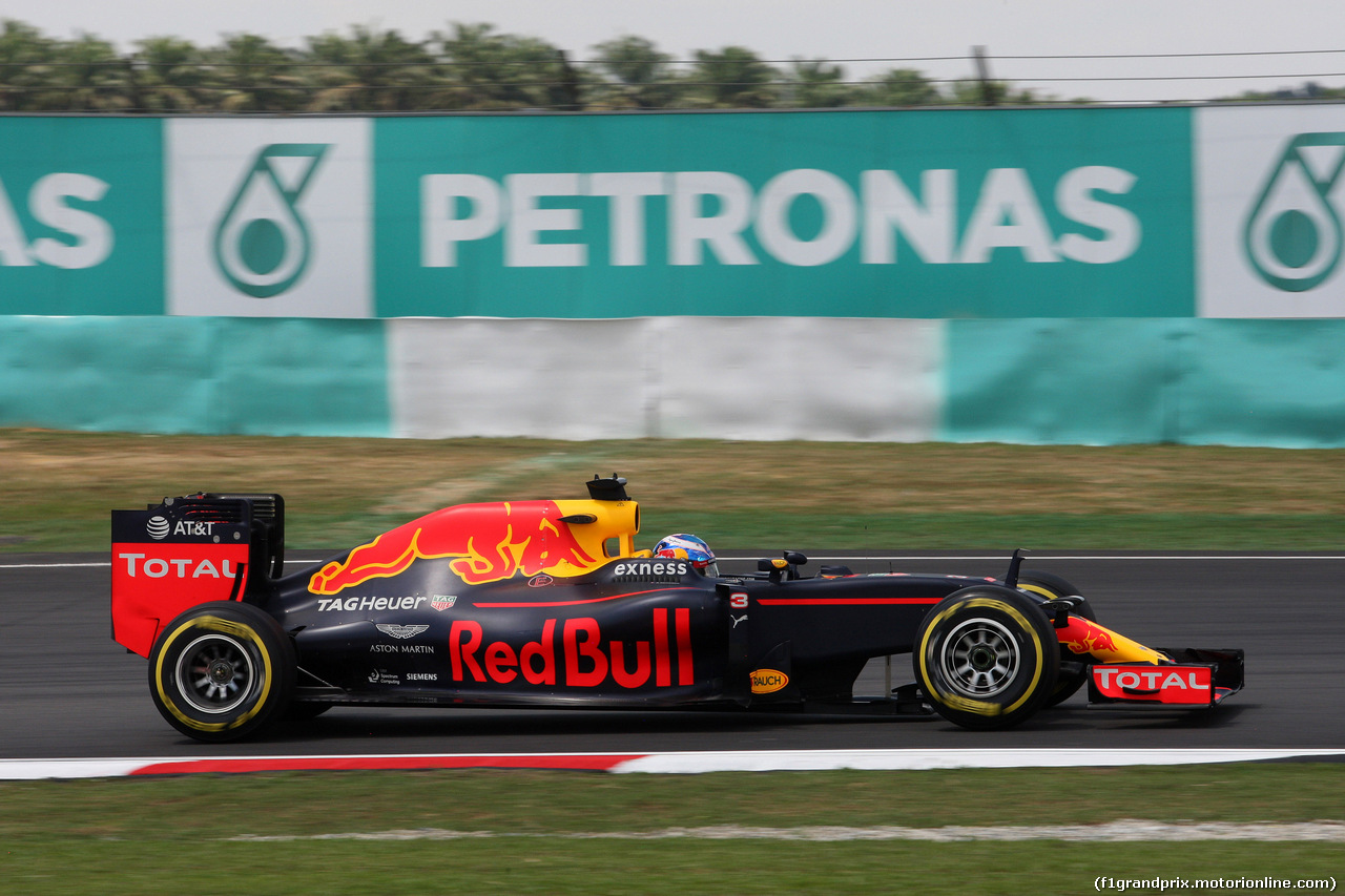 GP MALESIA, 30.09.2016 - Prove Libere 2, Daniel Ricciardo (AUS) Red Bull Racing RB12