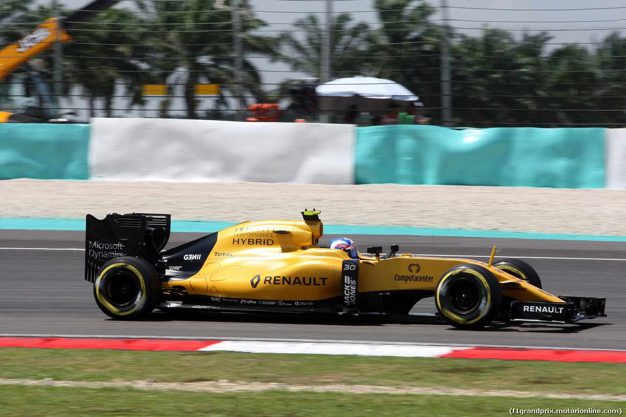 GP MALESIA, 30.09.2016 - Prove Libere 2, Jolyon Palmer (GBR) Renault Sport F1 Team RS16