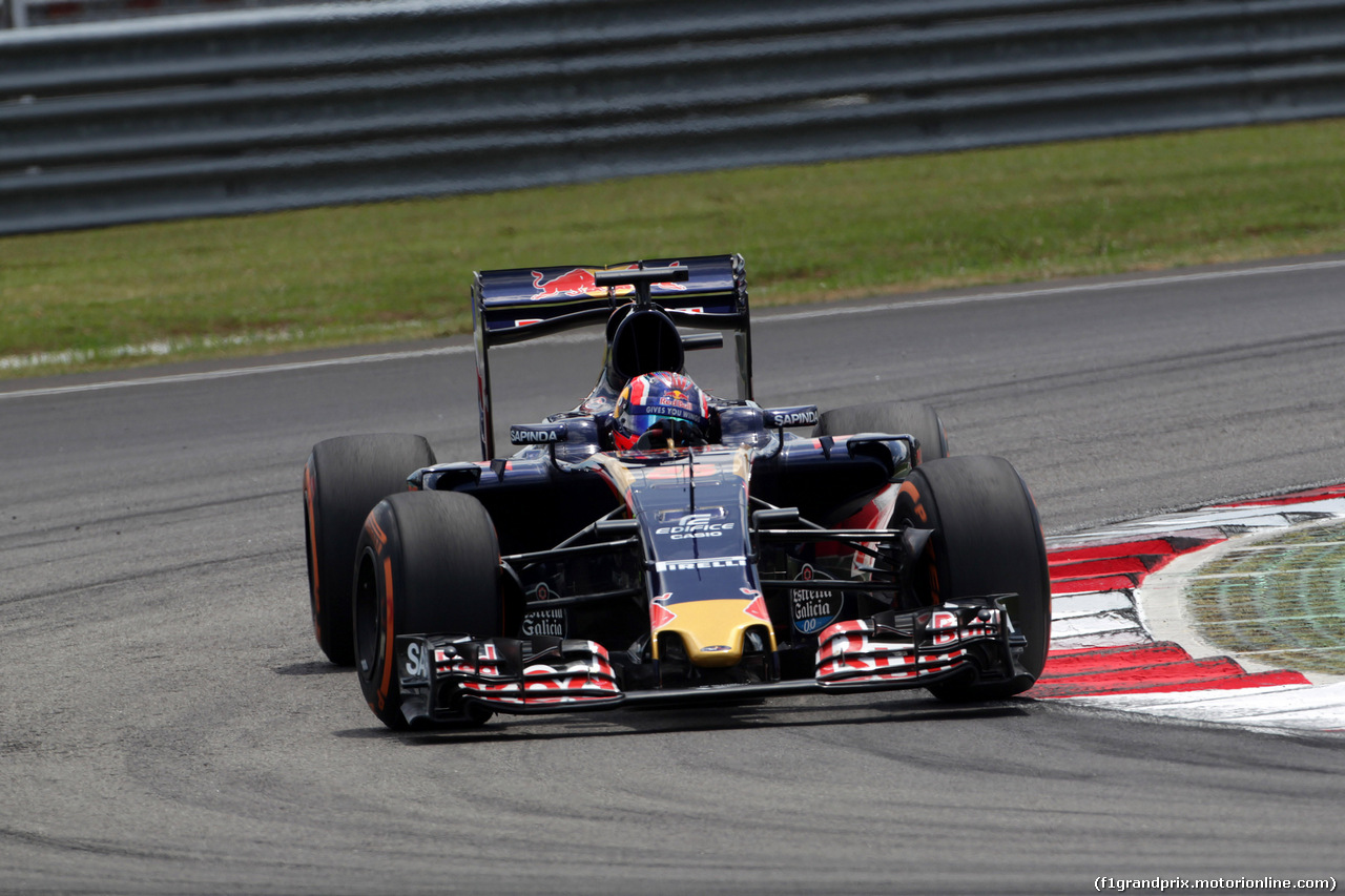 GP MALESIA, 30.09.2016 - Prove Libere 2, Daniil Kvyat (RUS) Scuderia Toro Rosso STR11