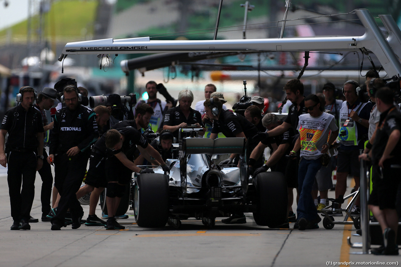 GP MALESIA, 30.09.2016 - Prove Libere 2, Nico Rosberg (GER) Mercedes AMG F1 W07 Hybrid