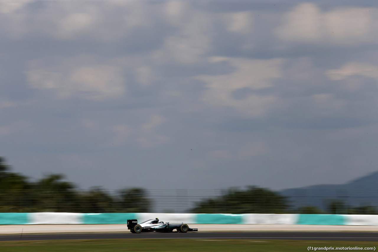 GP MALESIA, 30.09.2016 - Prove Libere 2, Lewis Hamilton (GBR) Mercedes AMG F1 W07 Hybrid