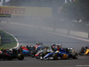 GP MESSICO, 30.10.2016 - Gara, Start of the race, Esteban Gutierrez (MEX) Haas F1 Team VF-16 e Marcus Ericsson (SUE) Sauber C34