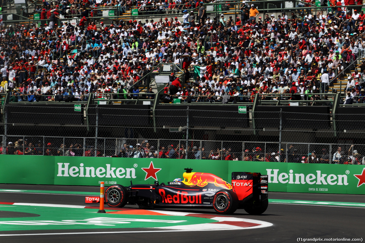 GP MESSICO, 29.10.2016 - Qualifiche, Daniel Ricciardo (AUS) Red Bull Racing RB12