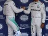 GP MESSICO, 29.10.2016 - Qualifiche, secondo Nico Rosberg (GER) Mercedes AMG F1 W07 Hybrid e Lewis Hamilton (GBR) Mercedes AMG F1 W07 Hybrid pole position