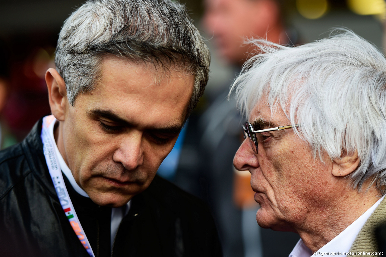GP MESSICO, Bernie Ecclestone (GBR) with Miguel Angel Mancera (MEX) Mayor of Mexico City.
27.10.2016.