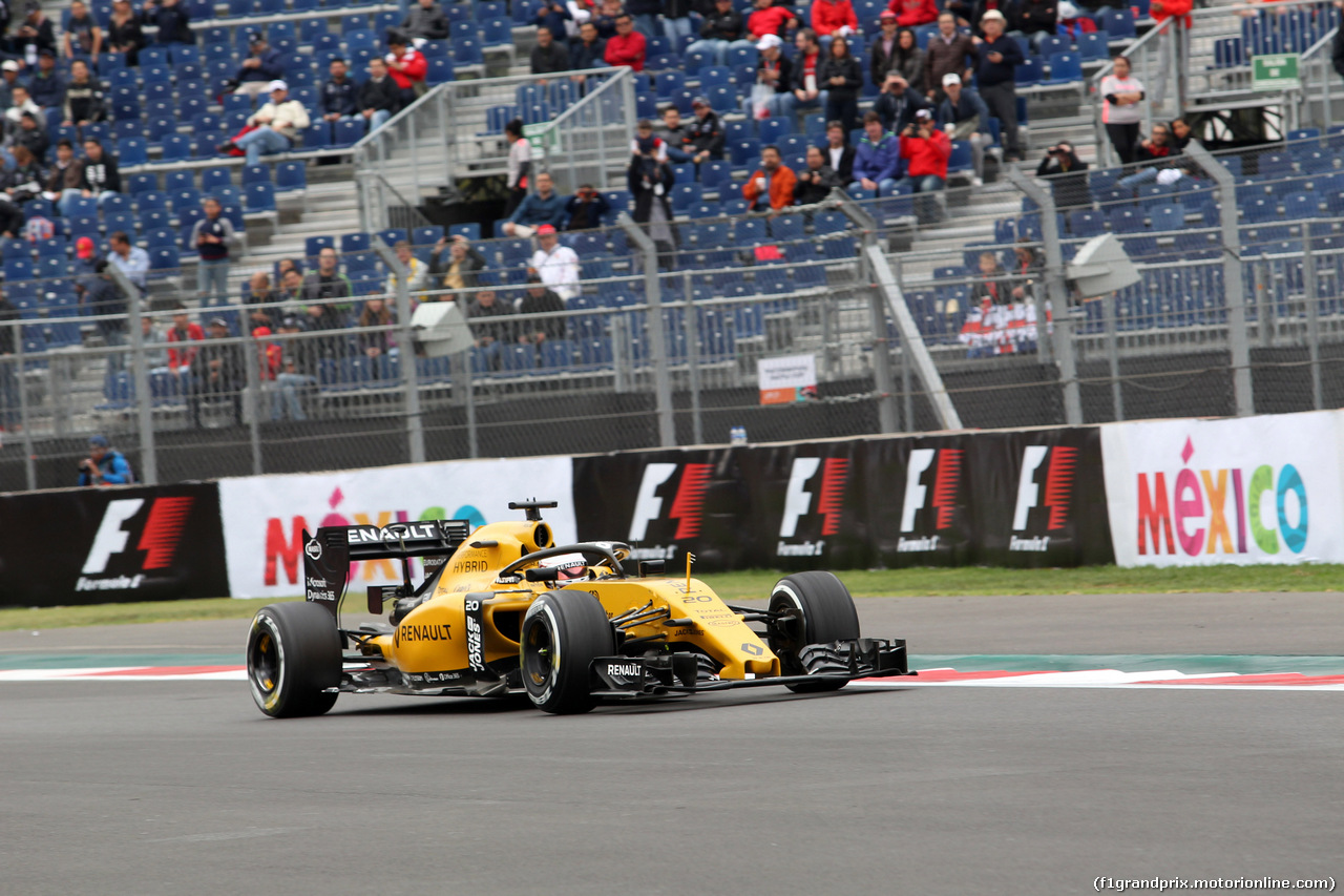 GP MESSICO, 28.10.2016 - Prove Libere 1, Kevin Magnussen (DEN) Renault Sport F1 Team RS16 with Halo cockpit cover