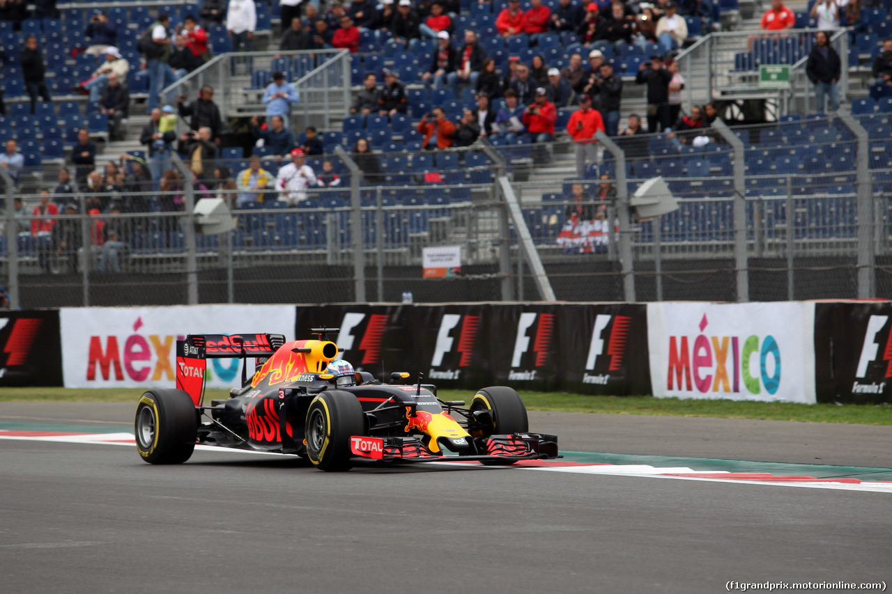 GP MESSICO, 28.10.2016 - Prove Libere 1, Daniel Ricciardo (AUS) Red Bull Racing RB12