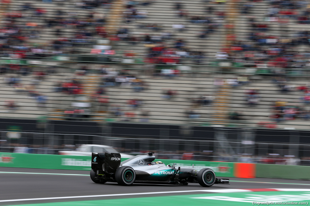 GP MESSICO, 28.10.2016 - Prove Libere 1, Lewis Hamilton (GBR) Mercedes AMG F1 W07 Hybrid