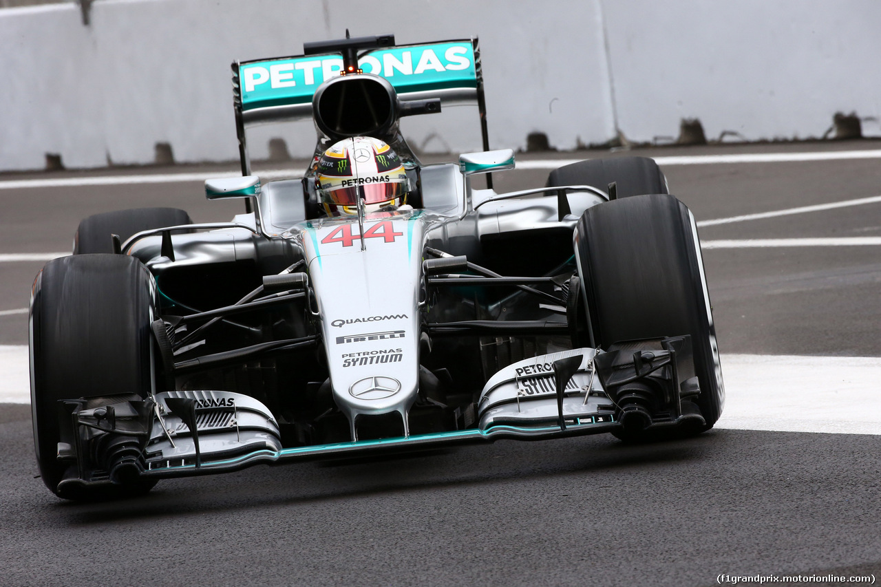 GP MESSICO, 28.10.2016 - Prove Libere 1, Lewis Hamilton (GBR) Mercedes AMG F1 W07 Hybrid