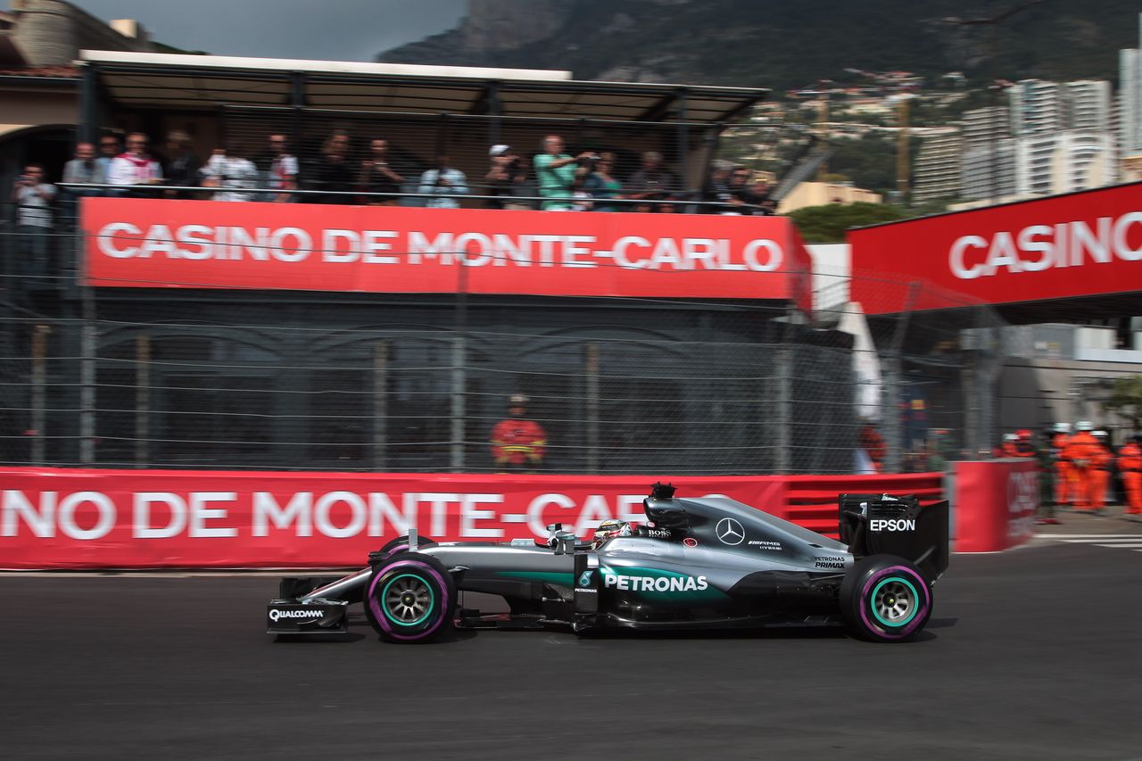 GP MONACO, 26.05.2016 - Prove Libere 1, Lewis Hamilton (GBR) Mercedes AMG F1 W07 Hybrid