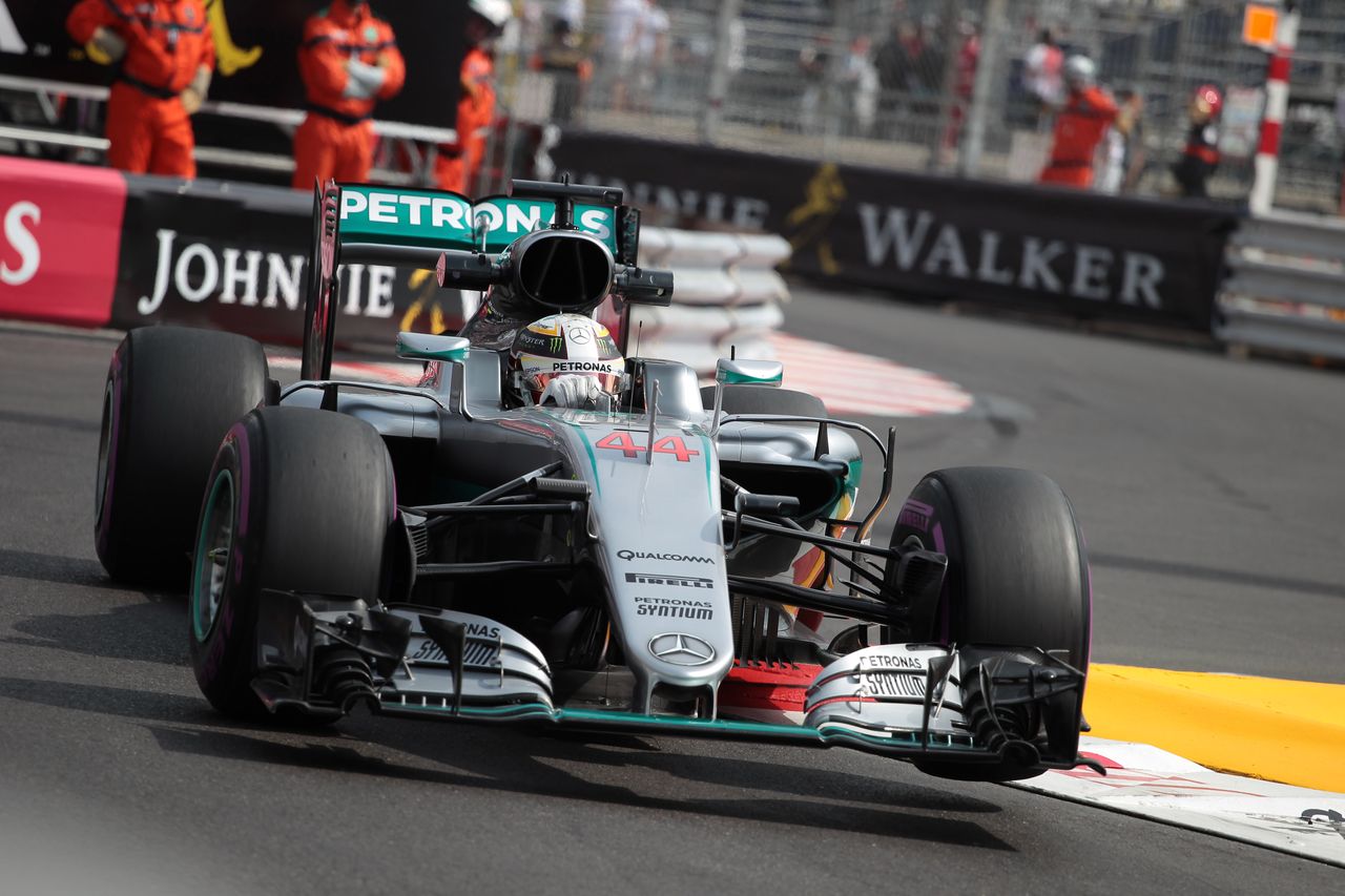 GP MONACO, 26.05.2016 - Prove Libere 1, Lewis Hamilton (GBR) Mercedes AMG F1 W07 Hybrid