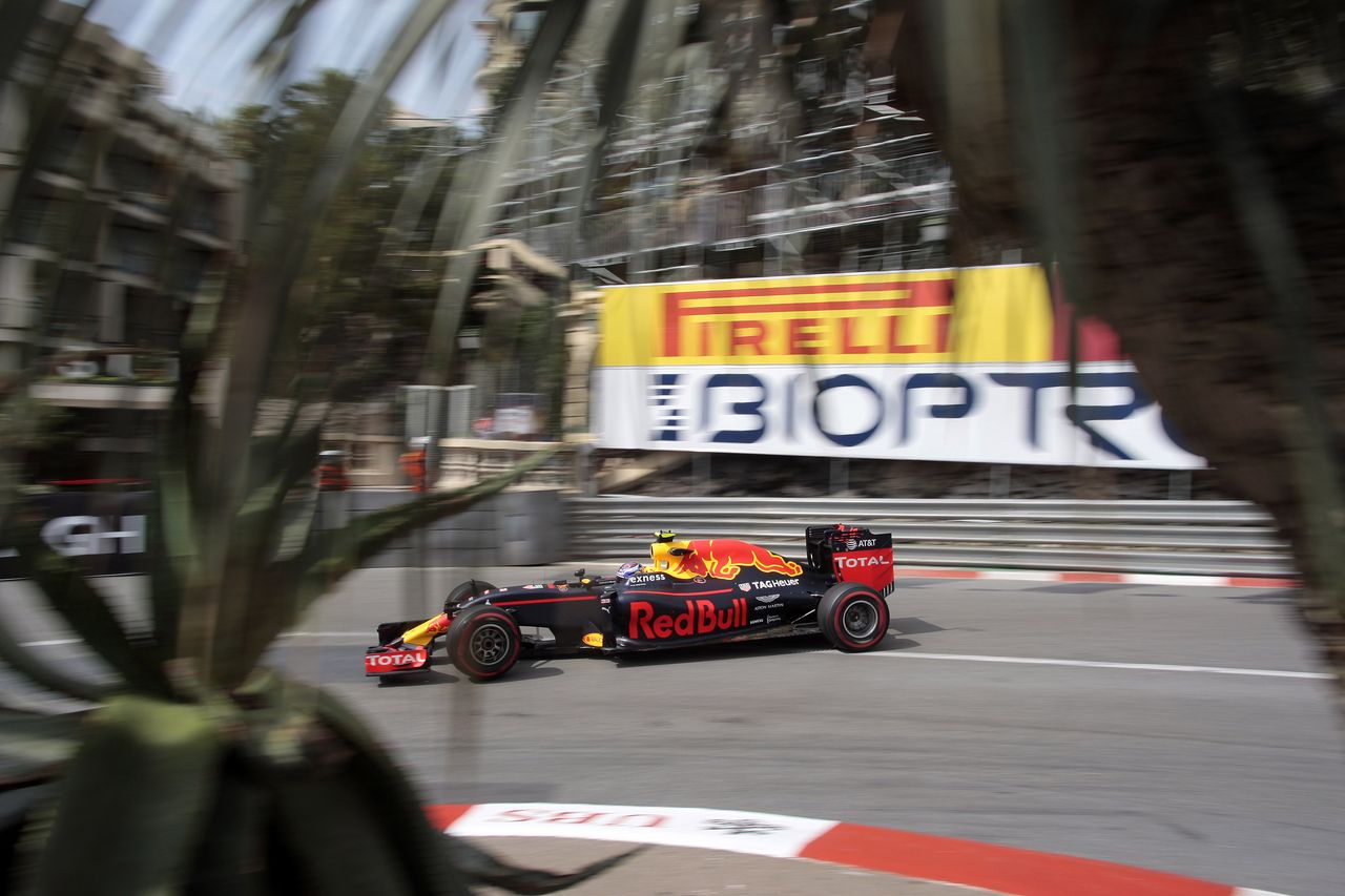 GP MONACO, 26.05.2016 - Prove Libere 1, Max Verstappen (NED) Red Bull Racing RB12