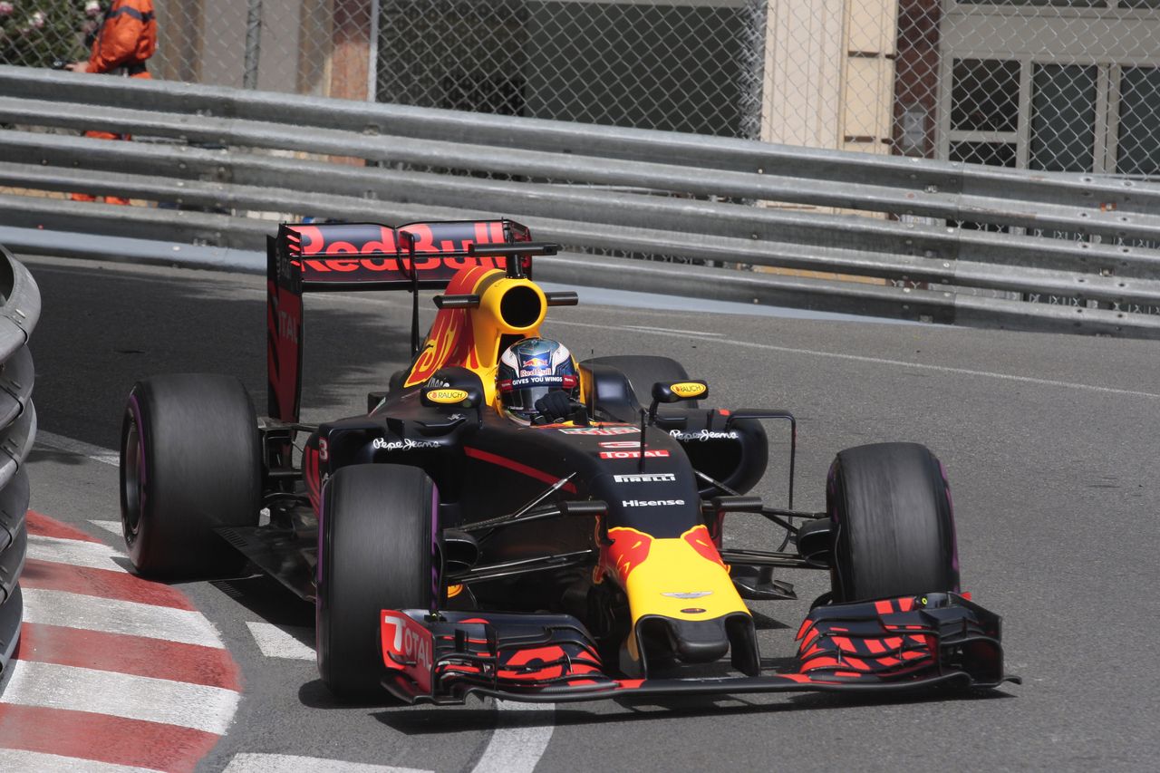 GP MONACO, 26.05.2016 - Prove Libere 1, Daniel Ricciardo (AUS) Red Bull Racing RB12