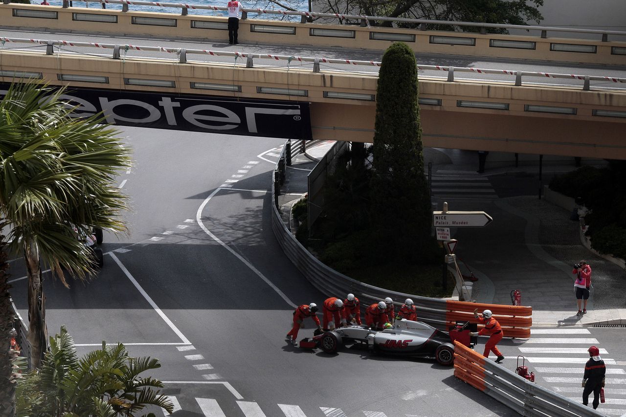 GP MONACO, 26.05.2016 - Prove Libere 1, Esteban Gutierrez (MEX) Haas F1 Team VF-16