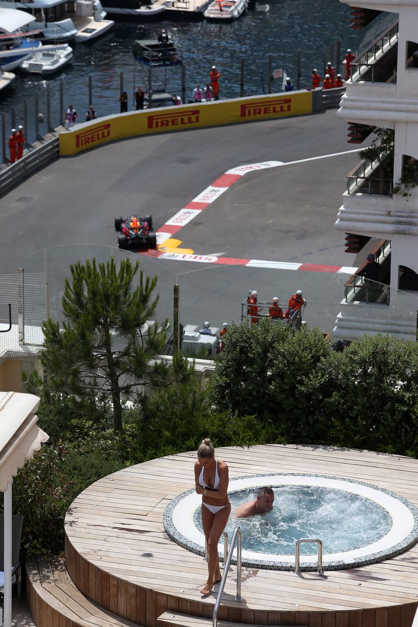 GP MONACO, 26.05.2016 - Prove Libere 1, Daniel Ricciardo (AUS) Red Bull Racing RB12