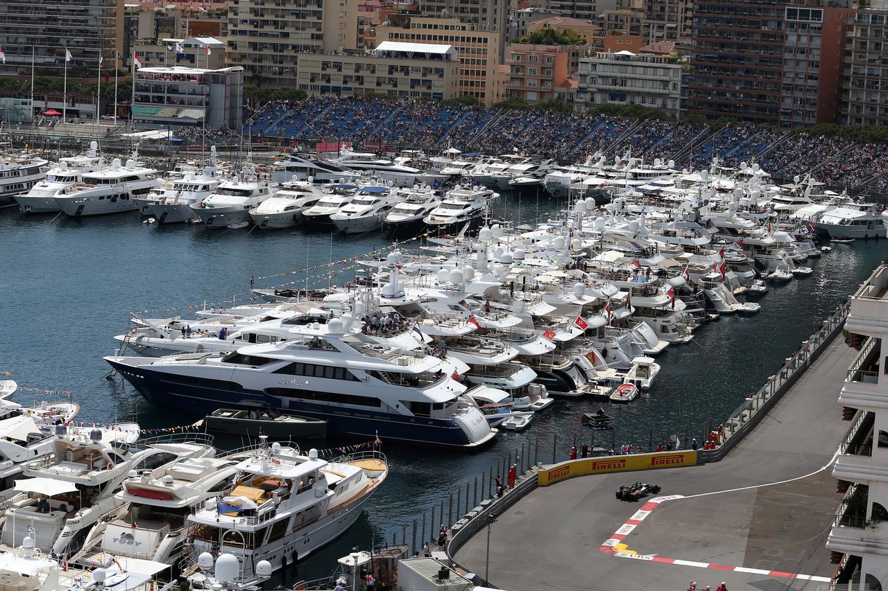 GP MONACO, 26.05.2016 - Prove Libere 1, Sergio Perez (MEX) Sahara Force India F1 VJM09
