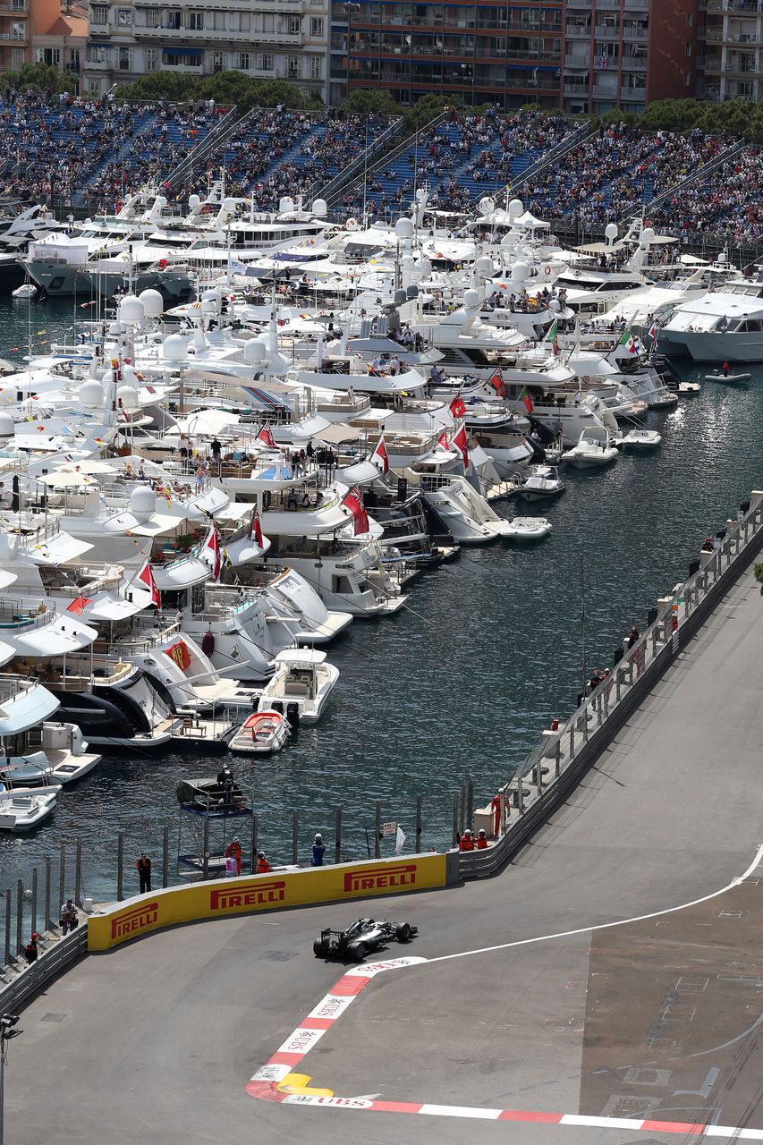 GP MONACO, 26.05.2016 - Prove Libere 1, Lewis Hamilton (GBR) Mercedes AMG F1 W07 Hybrid