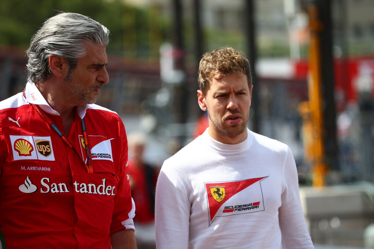 GP MONACO, 26.05.2016 - Prove Libere 1, Maurizio Arrivabene (ITA) Ferrari Team Principal e Sebastian Vettel (GER) Ferrari SF16-H