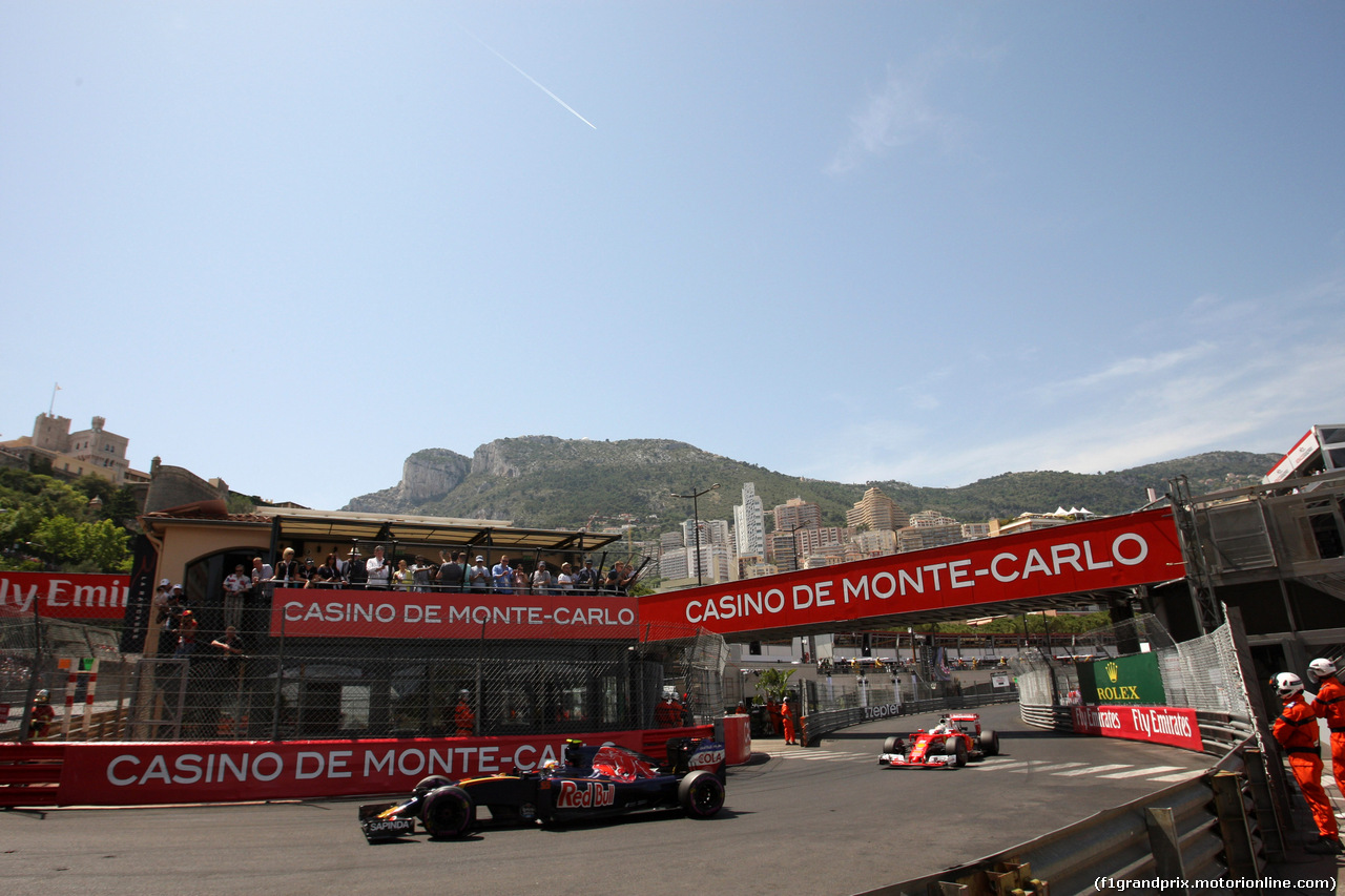 GP MONACO, 28.05.2016 - Prove Libere 3, Carlos Sainz Jr (ESP) Scuderia Toro Rosso STR11