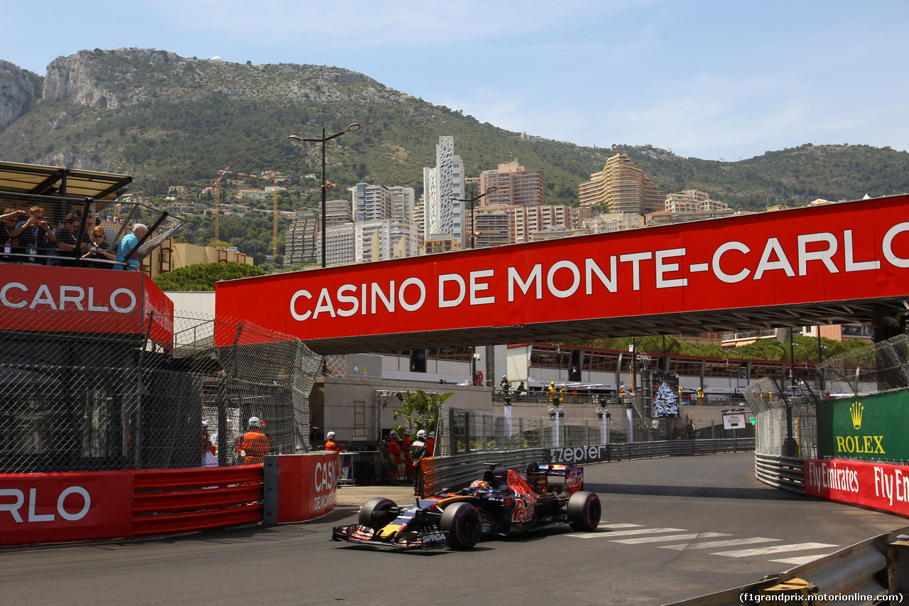 GP MONACO, 28.05.2016 - Qualifiche, Daniil Kvyat (RUS) Scuderia Toro Rosso STR11
