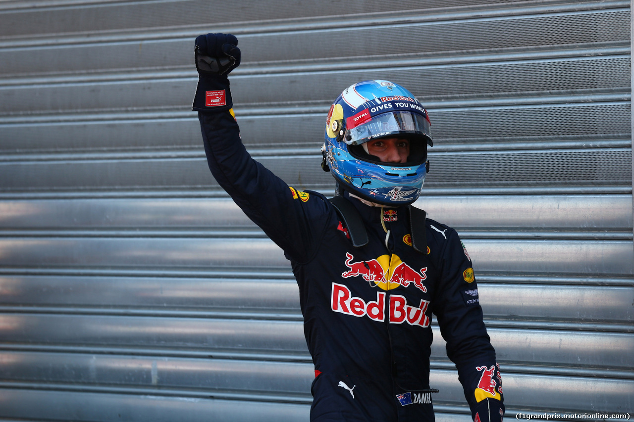 GP MONACO, 28.05.2016 - Qualifiche, Daniel Ricciardo (AUS) Red Bull Racing RB12 pole position