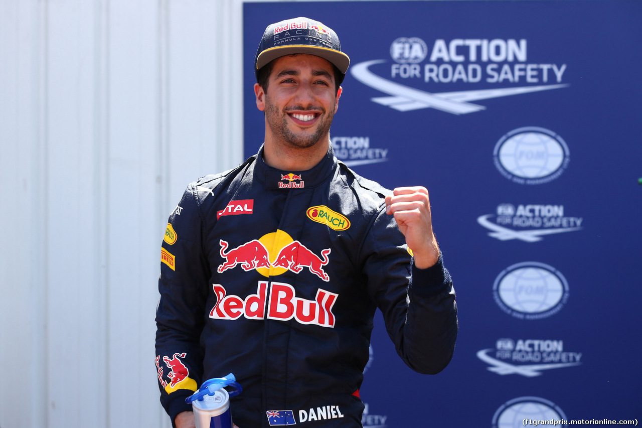 GP MONACO, 28.05.2016 - Qualifiche, Daniel Ricciardo (AUS) Red Bull Racing RB12 pole position