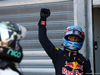 GP MONACO, 28.05.2016 - Qualifiche, Daniel Ricciardo (AUS) Red Bull Racing RB12 pole position e secondo Nico Rosberg (GER) Mercedes AMG F1 W07 Hybrid