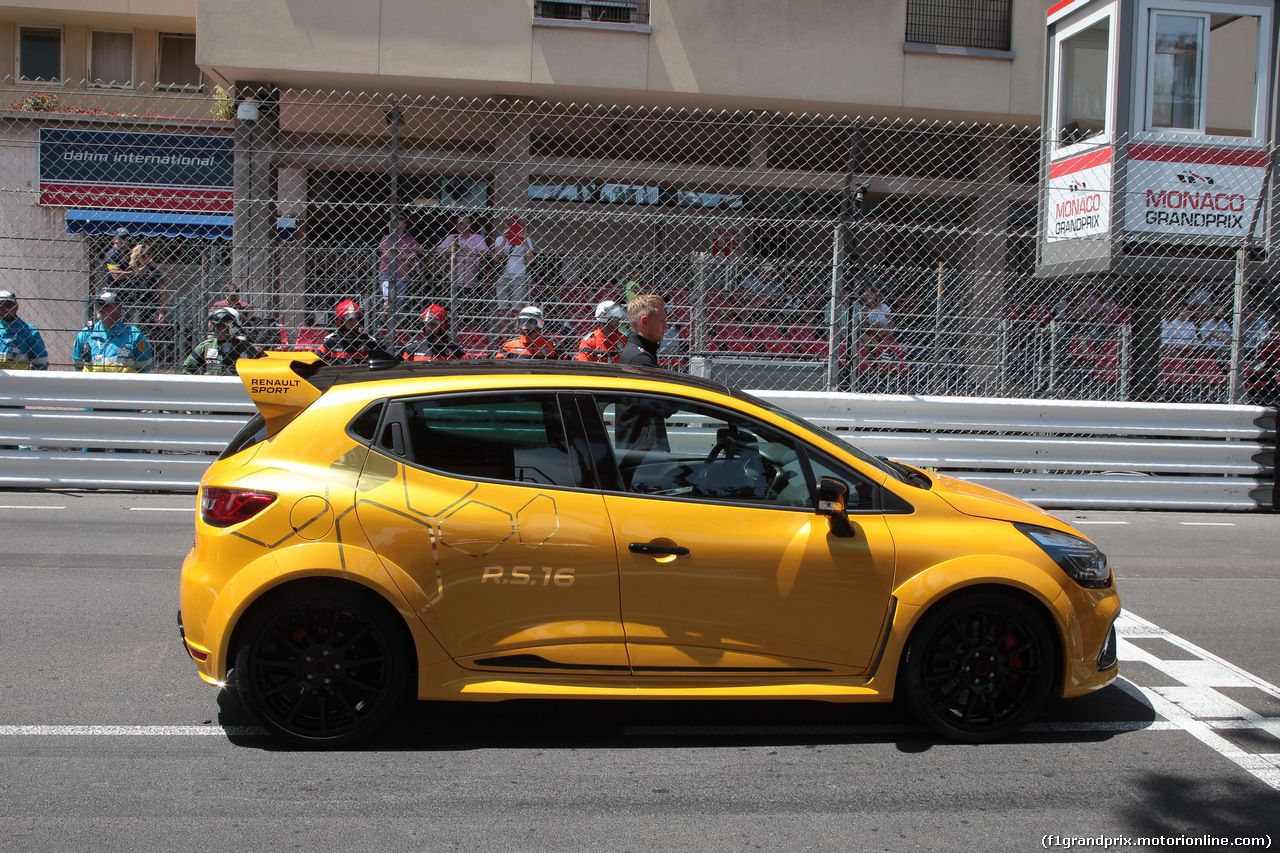 GP MONACO, 27.05.2016 - The Renault Clio R.S. 16 is revealed