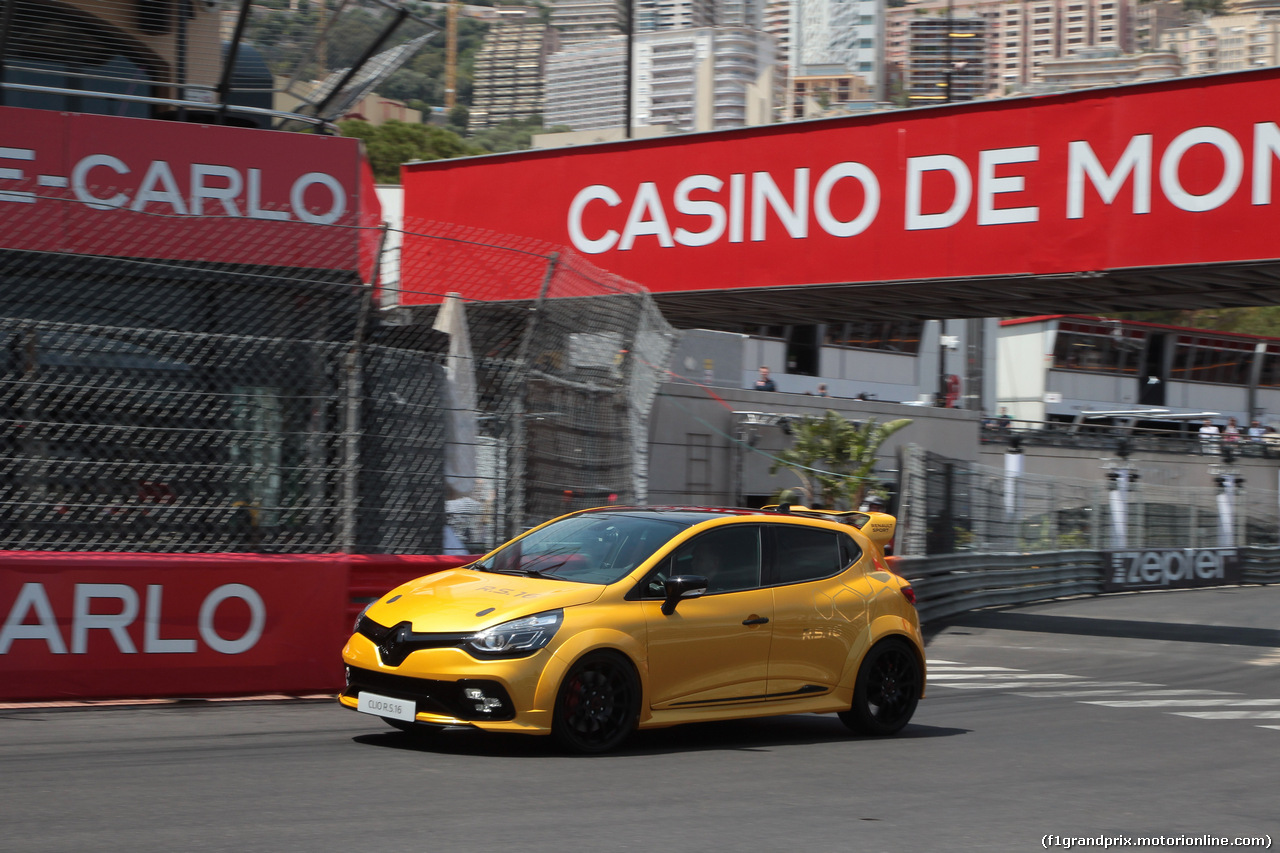 GP MONACO, 27.05.2016 - The Renault Clio R.S. 16 is revealed