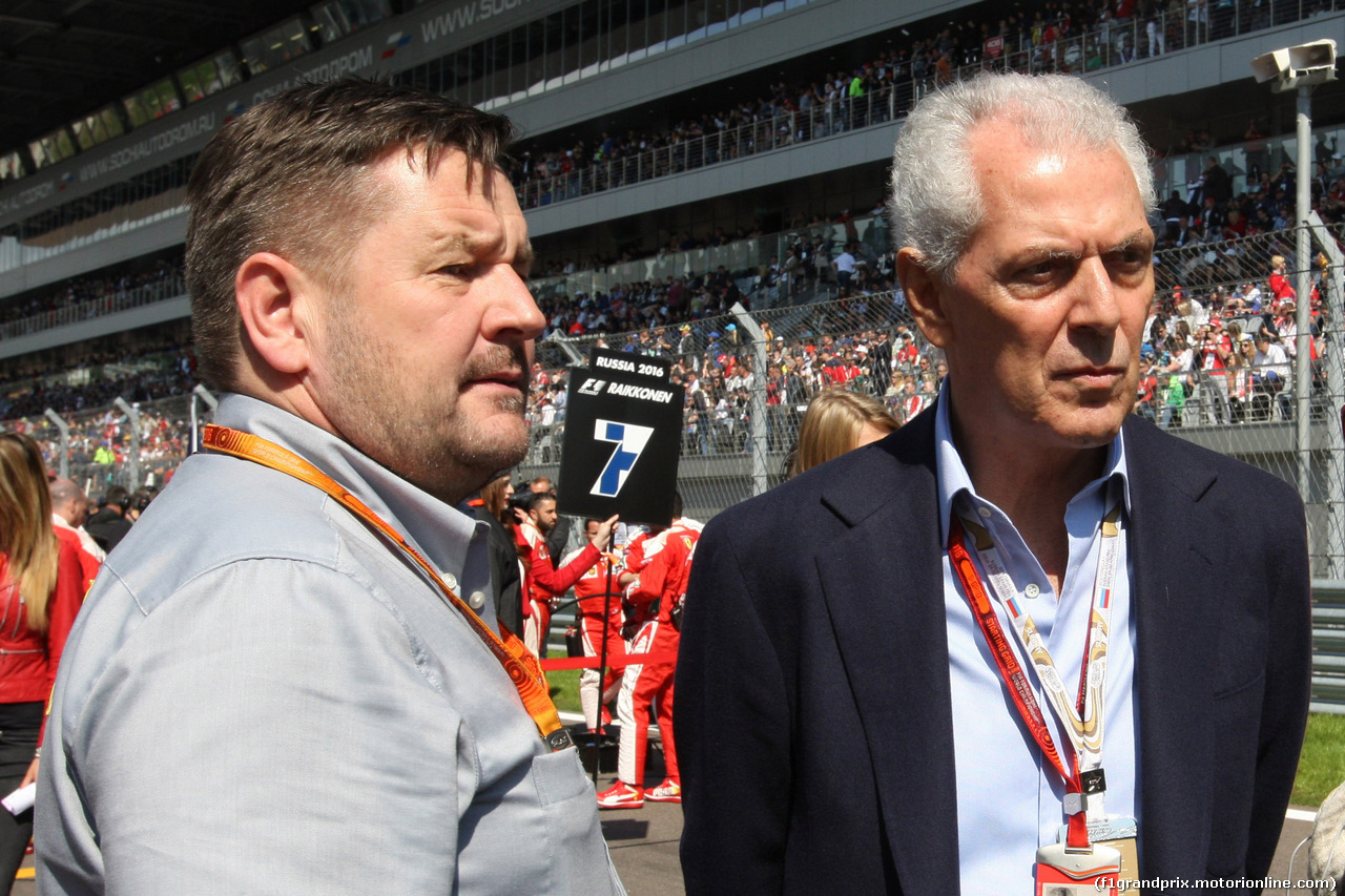 GP RUSSIA, 01.05.2016 - Gara, Paul Hembery, Pirelli Motorspor Director e Marco Tronchetti Provera (ITA), Pirelli's President