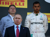 GP RUSSIA, 01.05.2016 - Gara,  Vladimir Putin (RUS) Russian President e Lewis Hamilton (GBR) Mercedes AMG F1 W07 Hybrid
