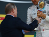 GP RUSSIA, 01.05.2016 - Gara, Nico Rosberg (GER) Mercedes AMG F1 W07 Hybrid vincitore e Vladimir Putin (RUS) Russian President