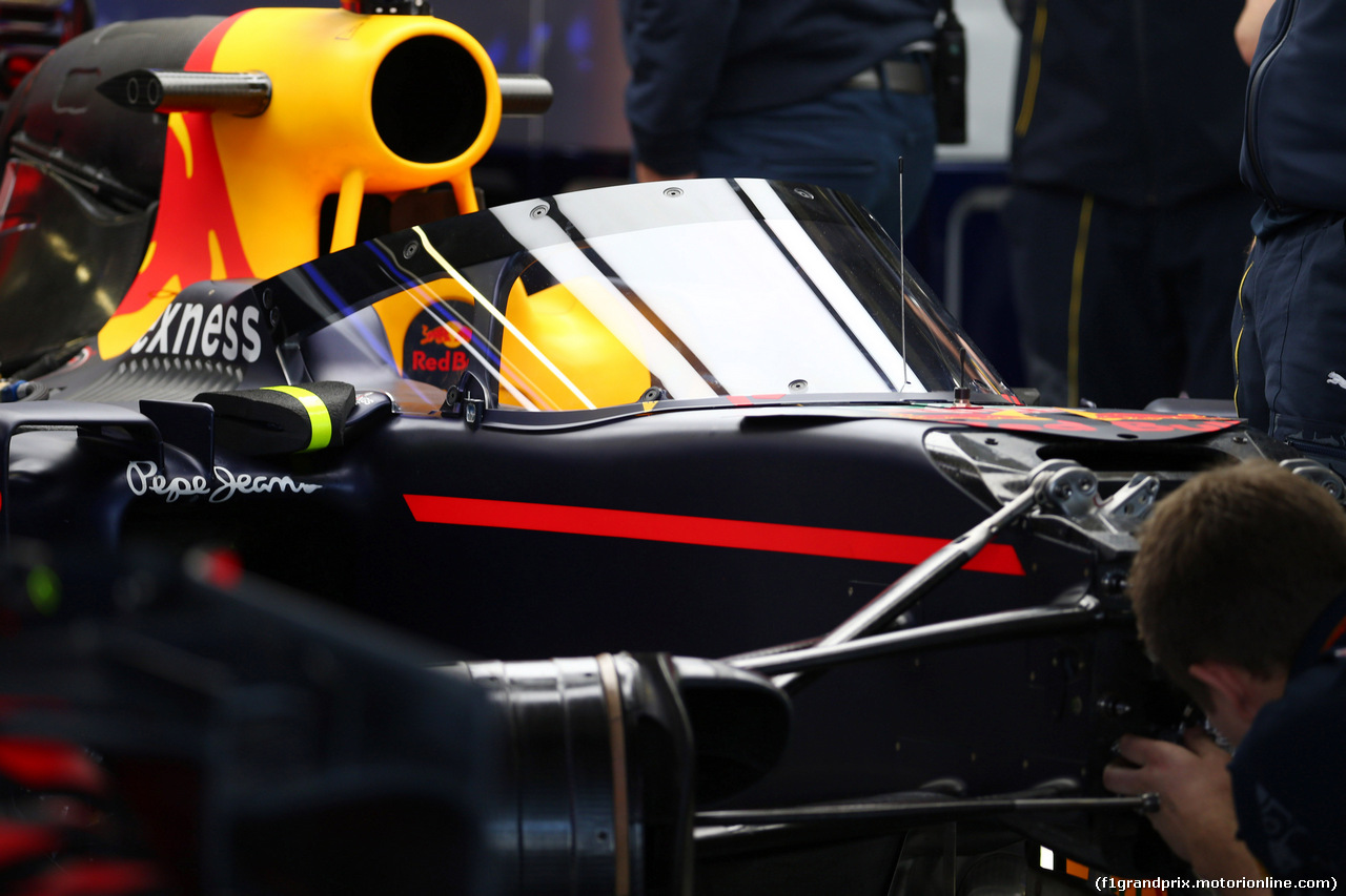 GP RUSSIA, 28.04.2016 - Red Bull Racing RB12 with Aeroscreen.