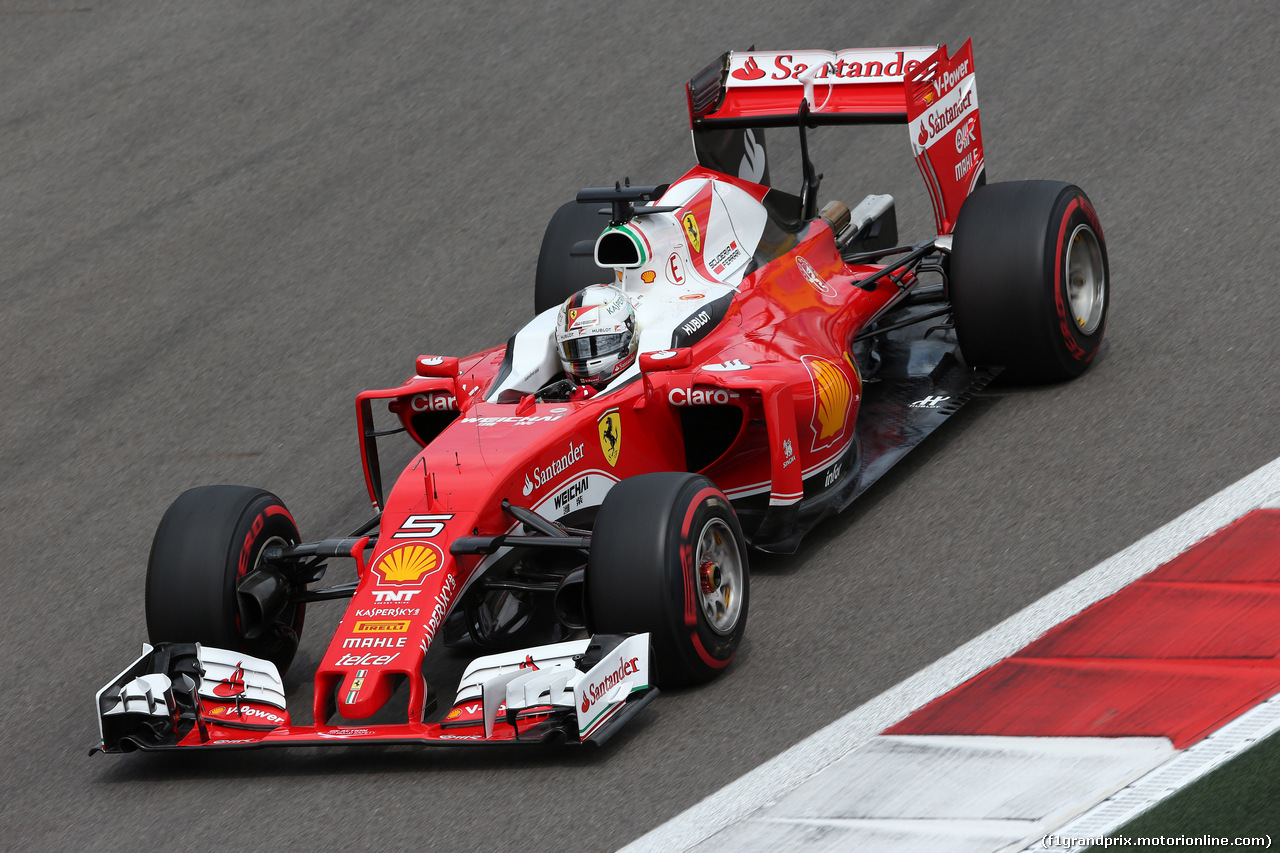 GP RUSSIA, 30.04.2016 - Prove Libere 3, Sebastian Vettel (GER) Ferrari SF16-H