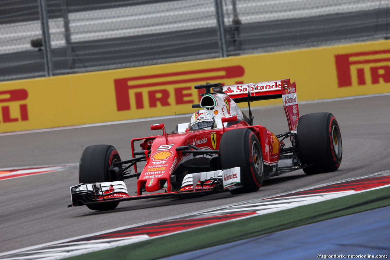 GP RUSSIA, 30.04.2016 - Prove Libere 3, Sebastian Vettel (GER) Ferrari SF16-H