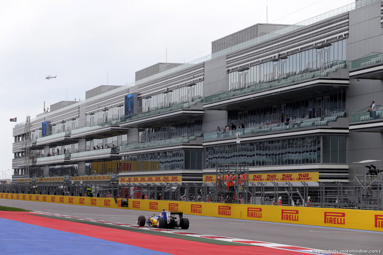 GP RUSSIA, 30.04.2016 - Prove Libere 3, Felipe Nasr (BRA) Sauber C34