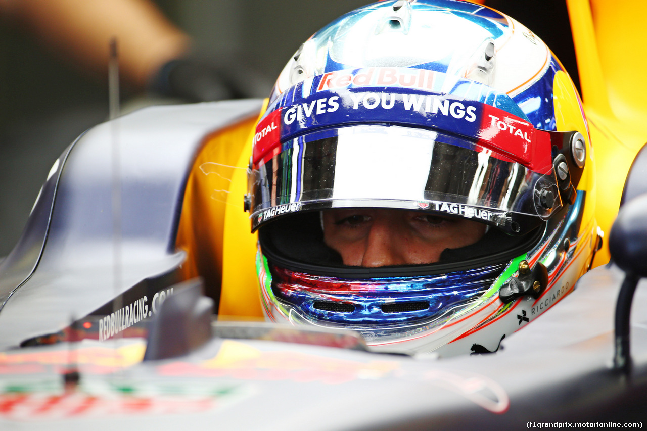 GP RUSSIA, 30.04.2016 - Prove Libere 3, Daniel Ricciardo (AUS) Red Bull Racing RB12