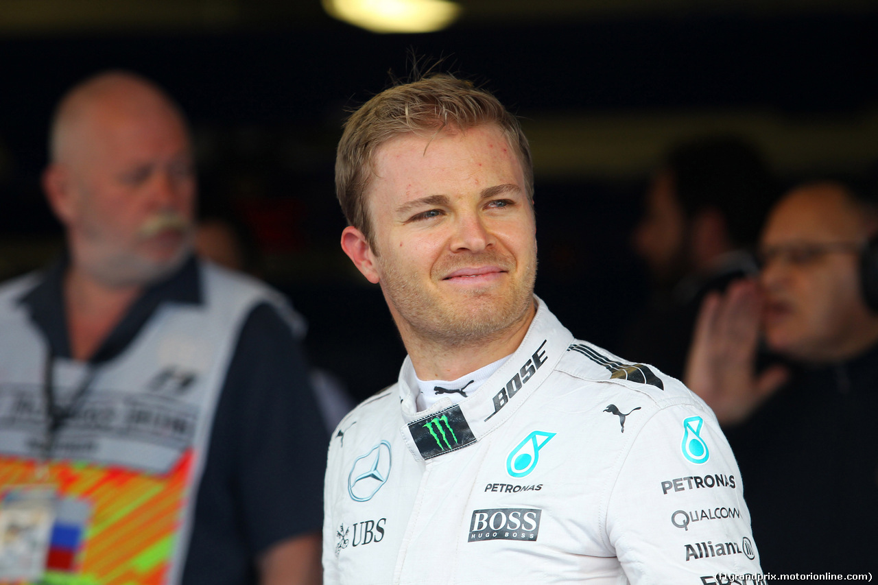 GP RUSSIA, 30.04.2016 - Qualifiche, Nico Rosberg (GER) Mercedes AMG F1 W07 Hybrid pole position